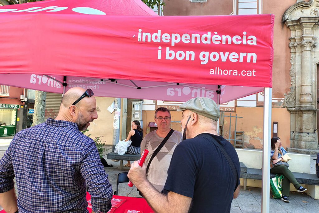 Vine a conèixer el projecte d’Alhora a la parada informativa a Torelló